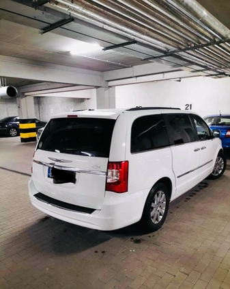 Chrysler Town &amp; Country cena 66900 przebieg: 119000, rok produkcji 2016 z Kolno małe 7